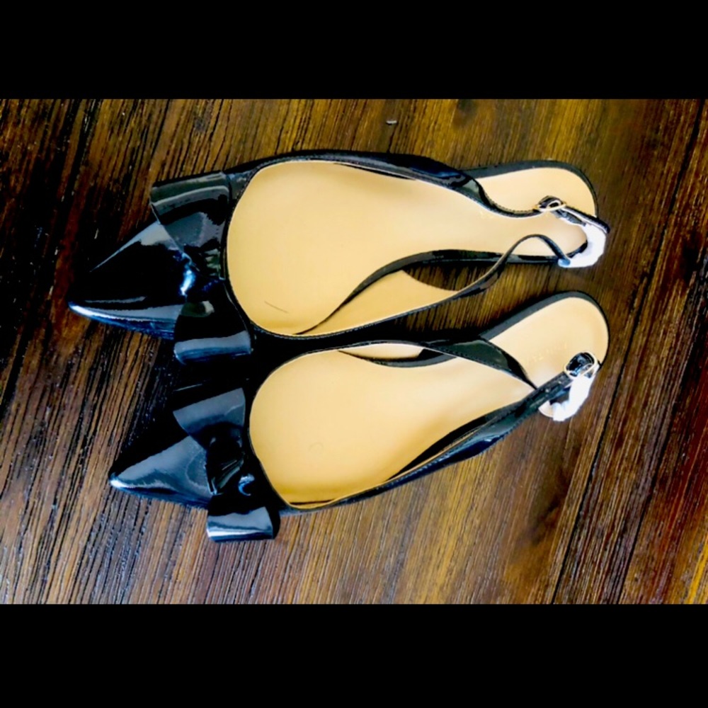 Ann Taylor flats